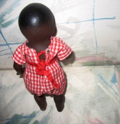 black boy red check view_01